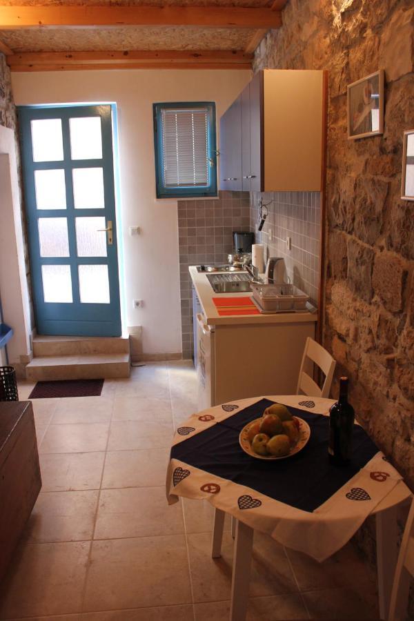 Apartament Lira - *